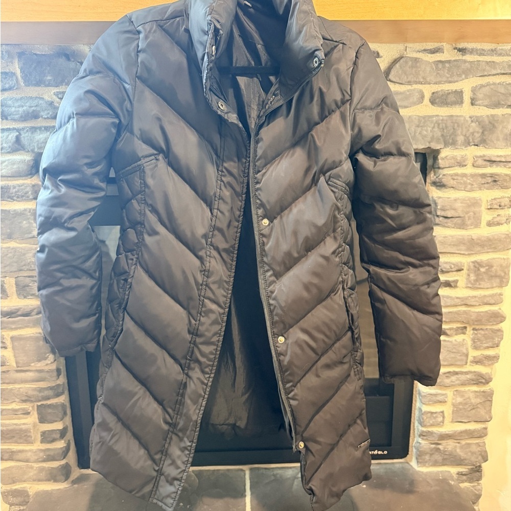 Kenneth Cole Women's Black Puffer Jacket